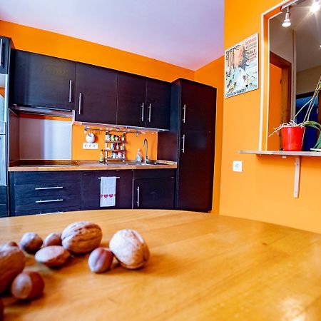 L'Enchantraine - Gite Tout Confort Et Tarif Tout Inclus - Appartement Spacieux Et Accueillant Sur Épinal Exterior foto