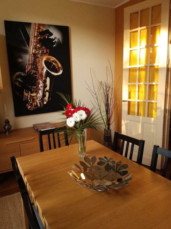 L'Enchantraine - Gite Tout Confort Et Tarif Tout Inclus - Appartement Spacieux Et Accueillant Sur Épinal Exterior foto