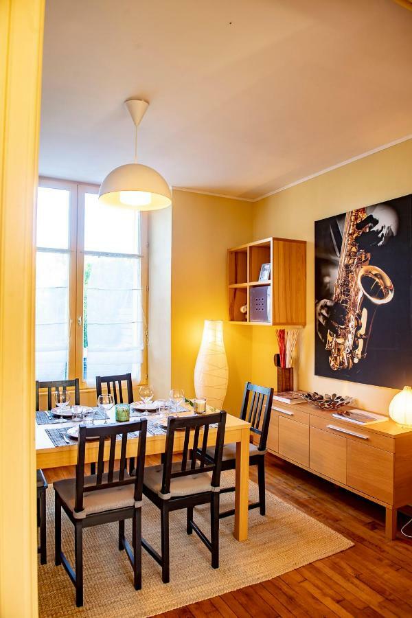 L'Enchantraine - Gite Tout Confort Et Tarif Tout Inclus - Appartement Spacieux Et Accueillant Sur Épinal Exterior foto